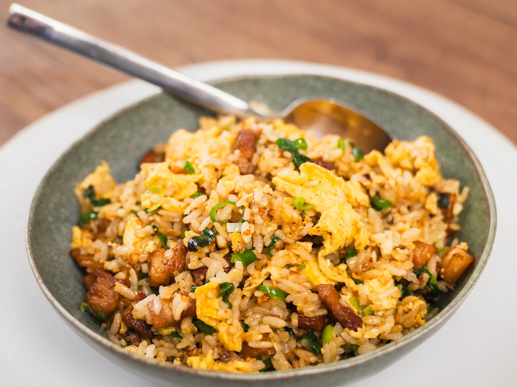 Bahasa Jepang Nasi Goreng dan Contoh Kalimatnya