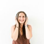 Tips Belajar Listening Bahasa Inggris agar Mudah Memahami Native Speaker